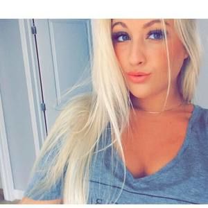 Meet your Posher, Claudia